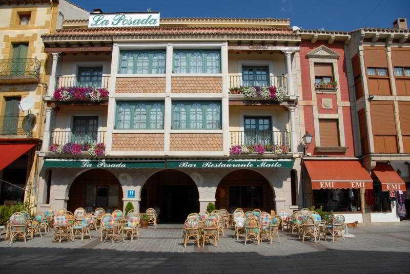Hotel La Munequilla Miraflores de la Sierra Exterior photo